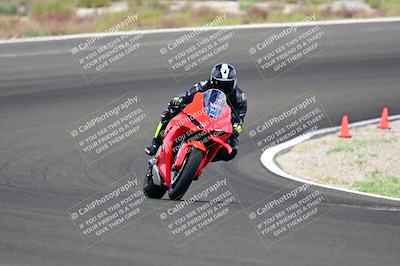 media/Apr-18-2025-TrackDaz (Fri) [[45f5874c44]]/B Group/Session 5 (Turns 5 and 6 - Inside)/